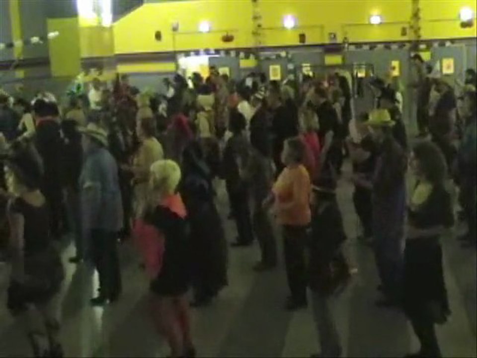 11-10-29 - Halloween (effects)