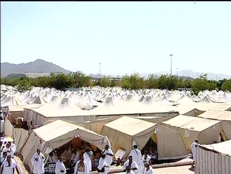 Diyanet işleri başkanı Prof. Dr. Mehmet Görmez Arafat Duası LOGOSUZ 5-11-2011