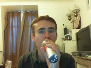 Wiwi égratigne "tattoo" de Tricky