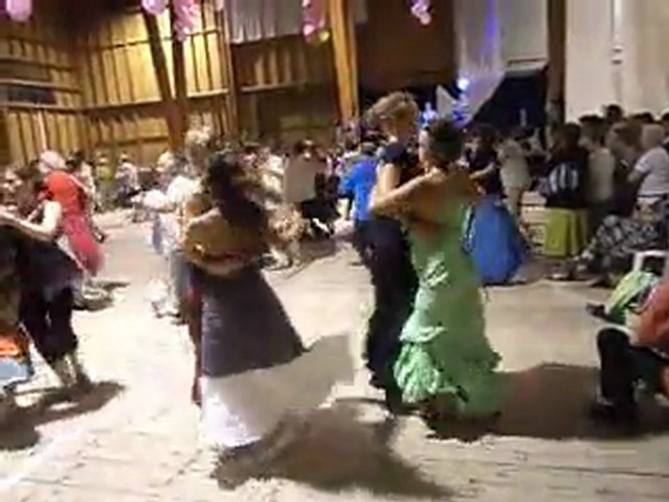 Les Quadrilles Garazi (Bas Navarre) (2,3 et 4) et Zazpi Jauziak (les 7 sauts) - Patxi (St Gervais 2011)