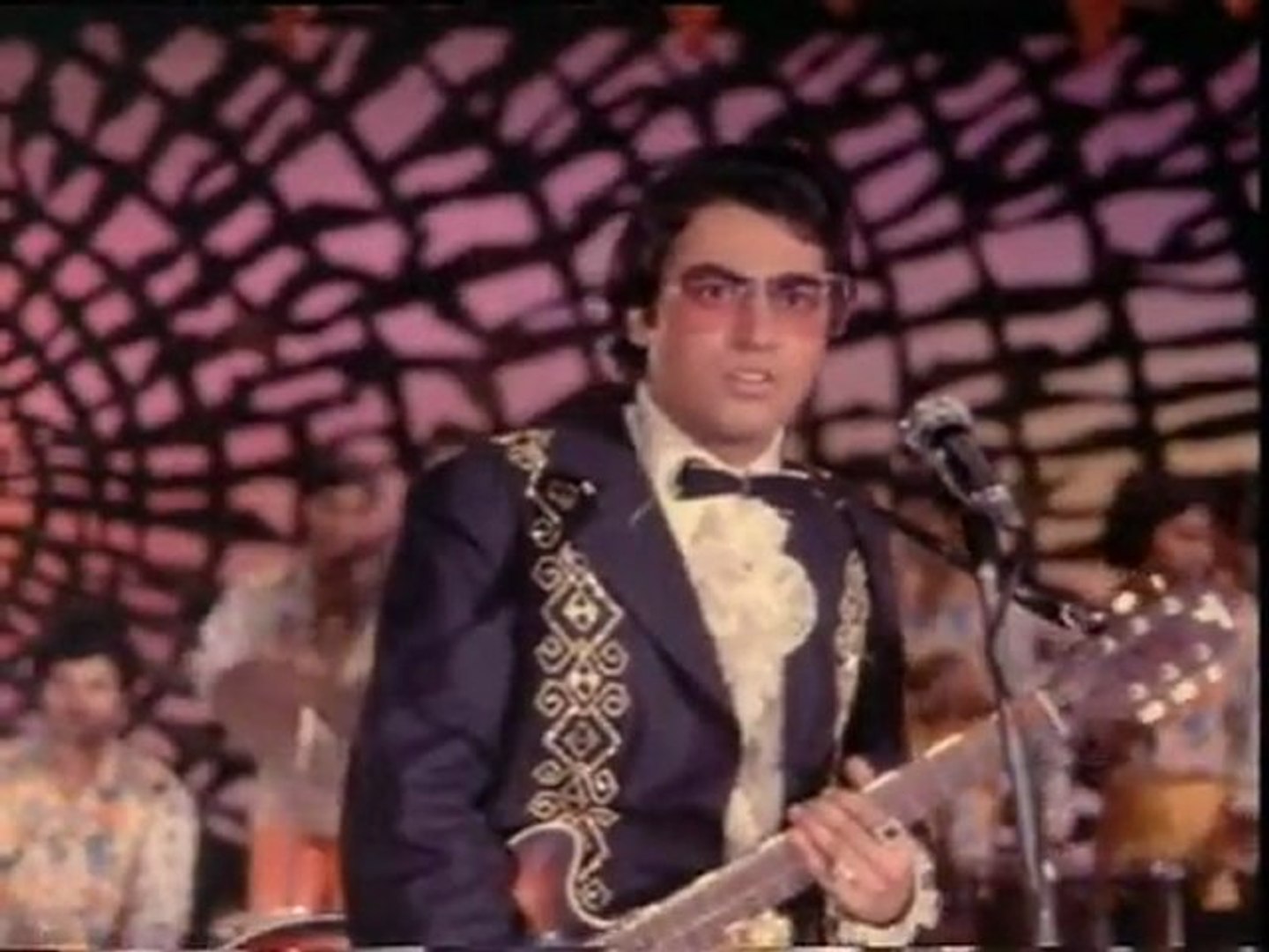 Yaadon kee baaraat nikalee hai - Yaadon Ki Baarat (1973) - Kishore, Rafi -  video Dailymotion