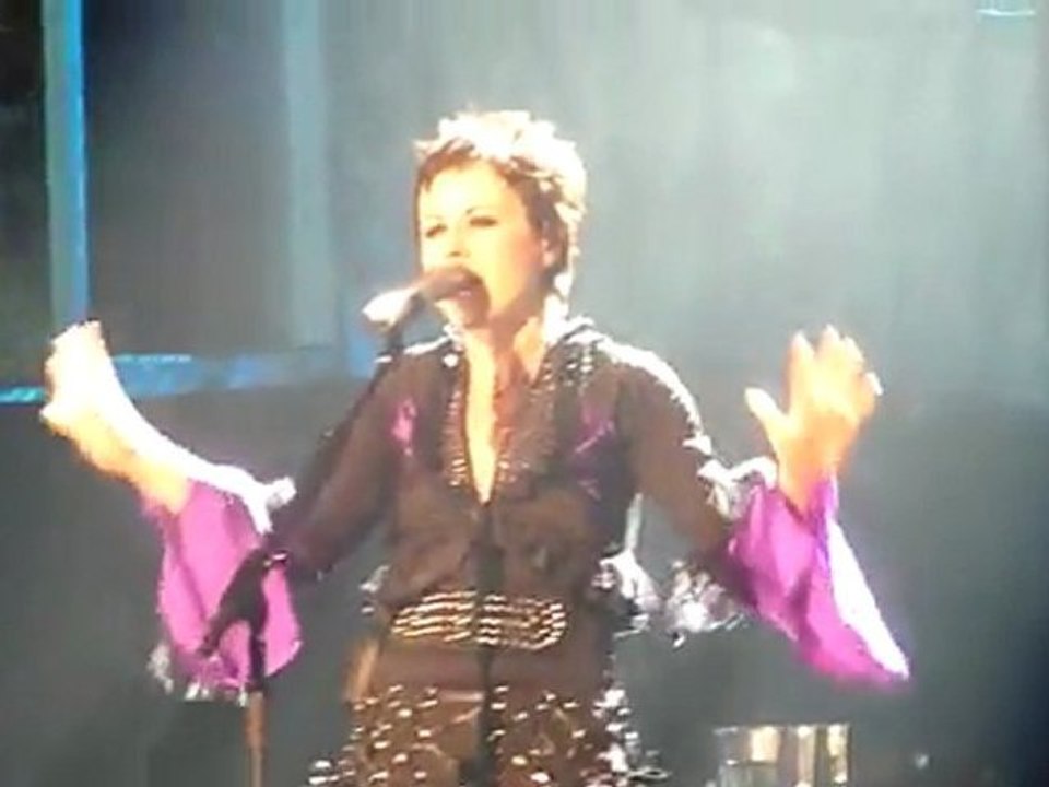 The Cranberries - When you're gone - Paris zenith 2010