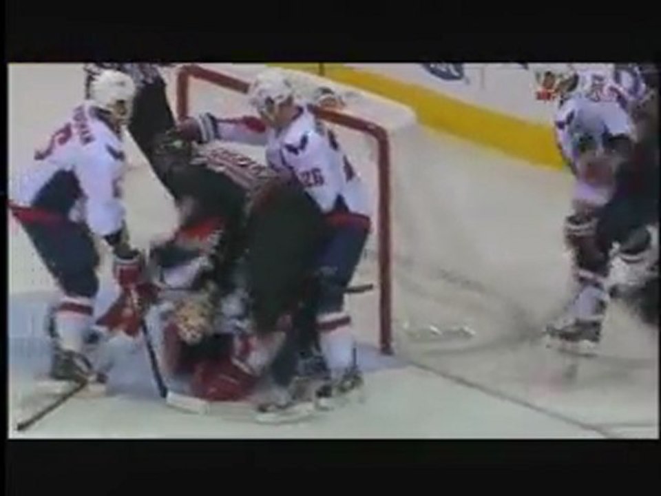 Hurricanes - Capitals Highlights (11/4/11)