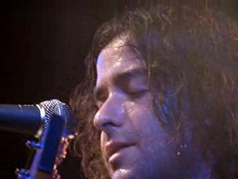 Arno SANTAMARIA - Ce qui me tient - Olivet (45) Octobre 2011