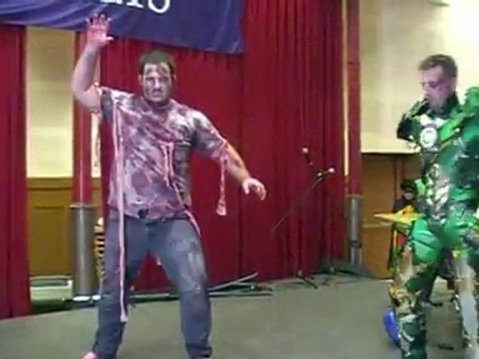 [ PRESTA ] Iron Heroes - Lille Comics Festival 2011