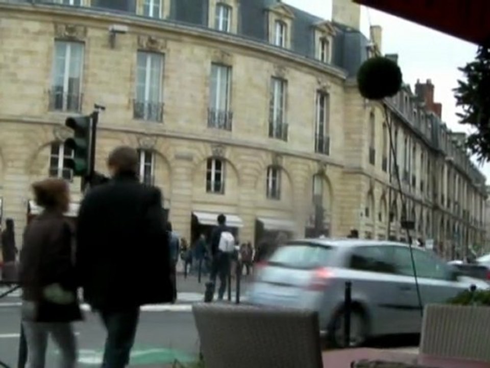 Les couleurs glissées du 5 reviennent le 6, novembre 2011 Bordeaux Place Gambetta