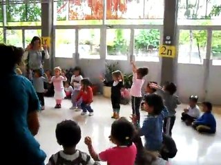 Cançó P3: Les fulletes cauen