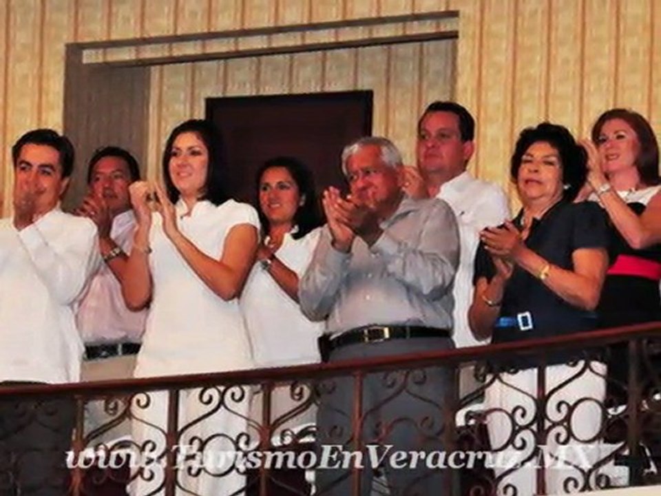 Realizan gobiernos municipal y estatal homenaje al compositor Agustín Lara en el Teatro Clavijero