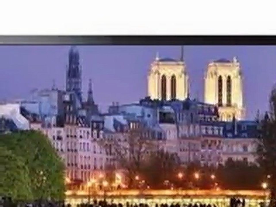 Sony BRAVIA KDL32BX320 32-Inch 720p LCD HDTV, Black