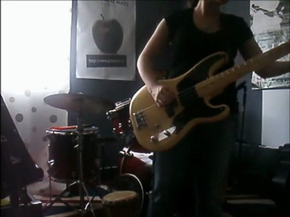 Metronomy - The bay - Basse