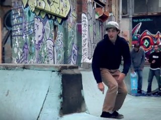 Oxelo Skateboards : "Berlin Under the Rain"