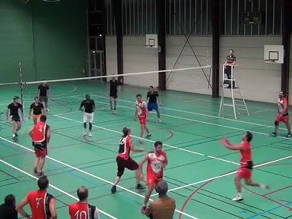2011/2012 - R3 CHAMPS VS ASPTT PARIS VOLLEY - HIGHLIGHTS