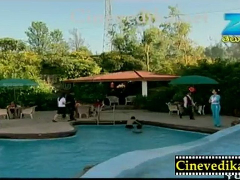Cinevedika.net - Maa Vaaru Episode 1 Nov 7_clip2