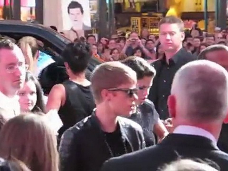 Justin Bieber Will Take DNA Test