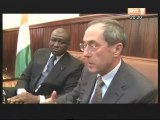 Le ministre français de l'Intérieur Claude Guéant a rencontré son homologue Ahmed Bakayoko