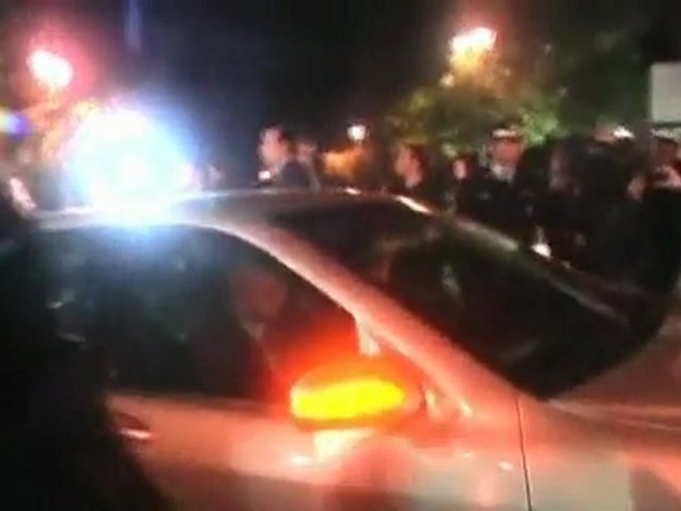 Greek PM, opposition agree to coalition government