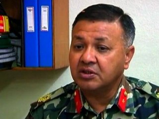 First group of tourists rescued near Everest.