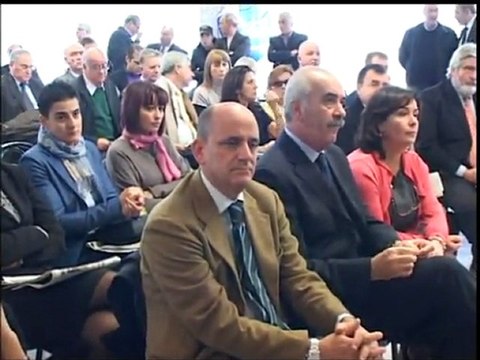 TG 07.11.11 Bari, Emiliano e Schittulli disertano l'incontro con la Poli