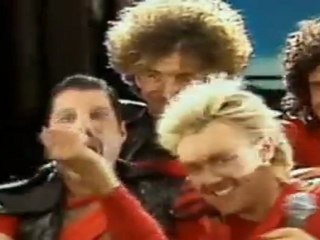 Lady Gaga se consagra como la nueva reina del pop en los MTV