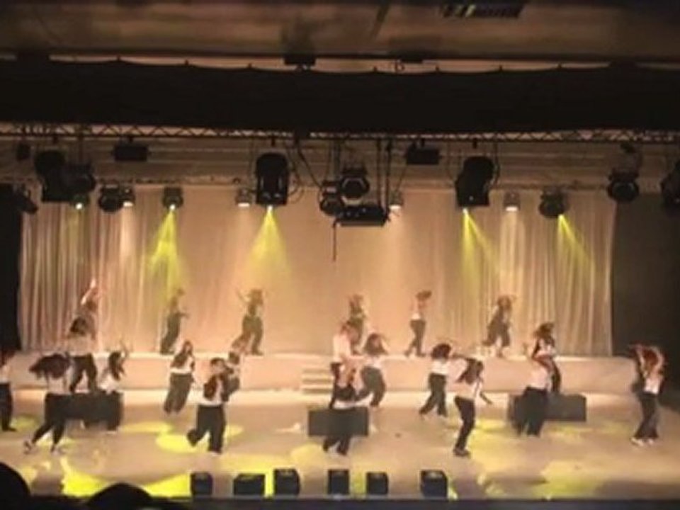 spectacle contre temps de guyancourt-Peinture-hommage à andy warhol-Dollars