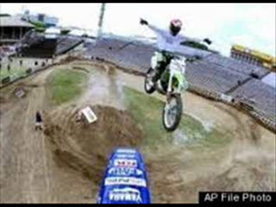 Jim McNeil Dead: FMX Rider Dies After Accident During Practice At ...