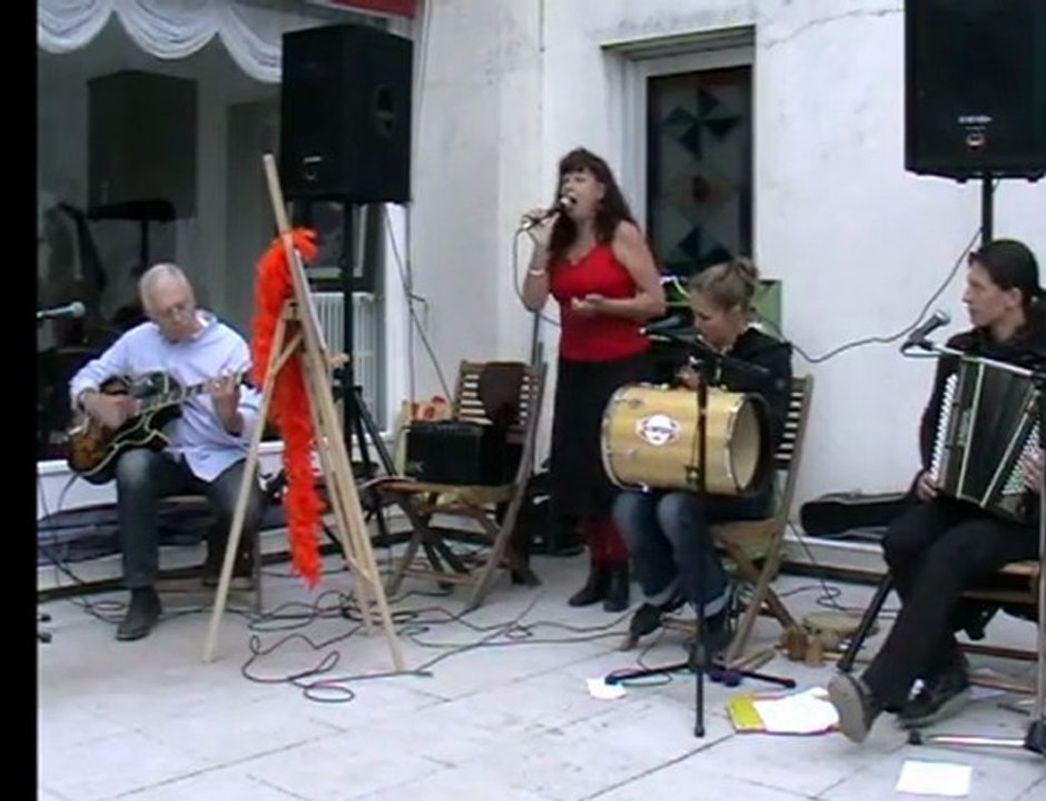 Les Voisins