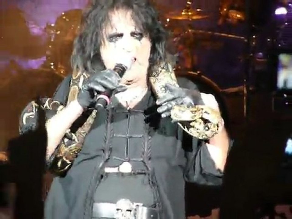 Alice Cooper - Lyon (2011) (5)