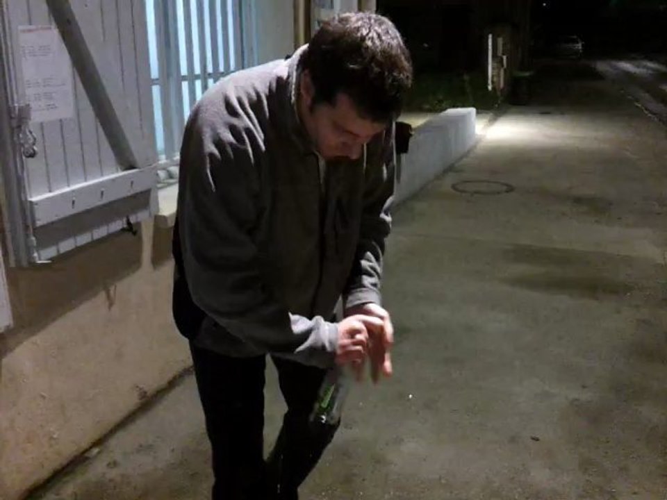 Casse du fond d'une bouteille verre