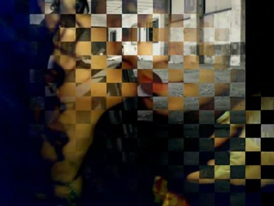 DİNLERKEN AGLIYCAKSINIZ-WWW.SESLİZİRVEM.COM