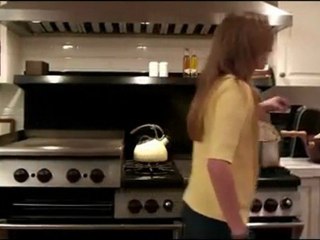 Best Buy Epson MovieMate 60 V11H319220 Projector for Sale