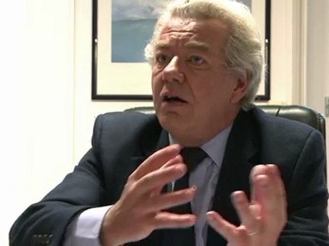 Nous allons participer à ce plan de rigueur, mais attention à ne pas aller plus loin , avertit Didier Chenet, Président de la Syndicat National des Hôtelliers, Restaurateurs, Cafetiers et Traiteurs