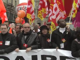 Fillon dévoile un plan de rigueur pour éviter "la faillite"