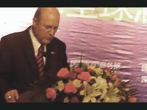 Laurier d'or Alliance Global Hotel M. Yuan Yong Shenzhen 2011 par Eric Duluc Fédération Internationale du Tourisme