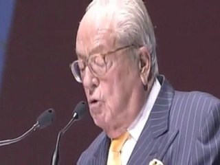 Discours inaugural de Jean Marie Le Pen pour les "Journées d'été 2011 de Marine Le Pen"