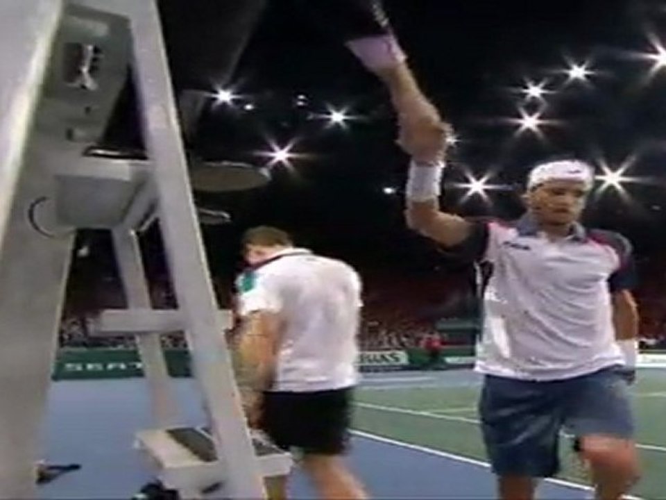 Feliciano vence a Llodra y se enfrentará en segunda ronda a Monfils