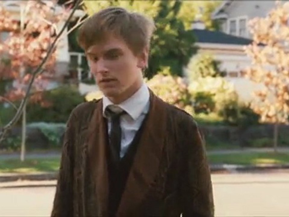 Restless - International trailer