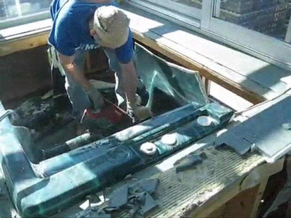 New York Sky Rise Hot Tub Removal Service Hot Tub Removal from 46th floor