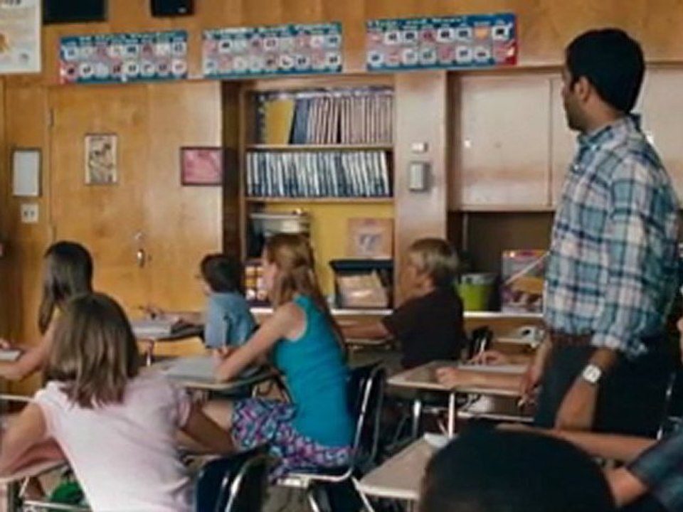 Official 30 Minutes Or Less Trailer Ft. Jesse Eisenberg, Michael Peña