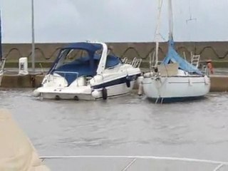 Coup de mer sur le port de Saint-Laurent-du-Var