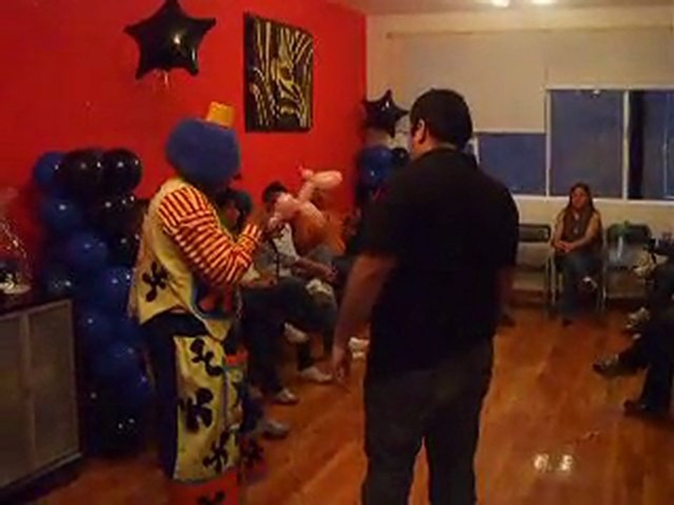 SHOW DE PAYASOS PARA ADULTOS $900 TEL:8636-1773