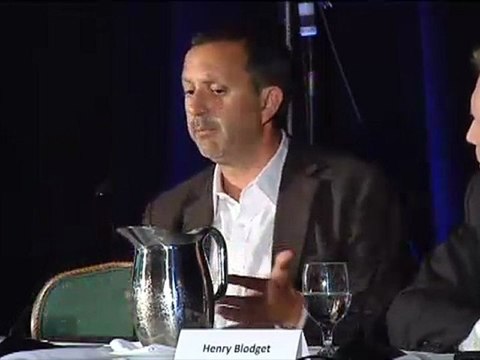 Financial Blogging: Attack an Issue and Create a Brand