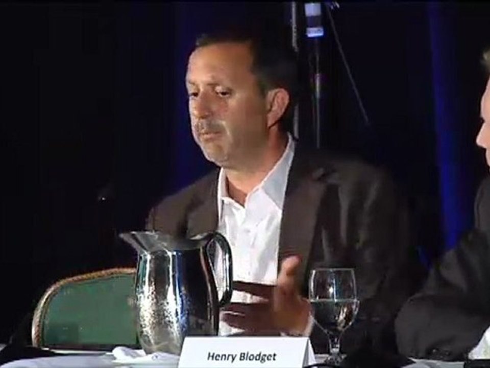 Financial Blogging: Attack an Issue and Create a Brand