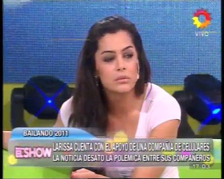 Exitoina.com - Larissa apoyo celulares