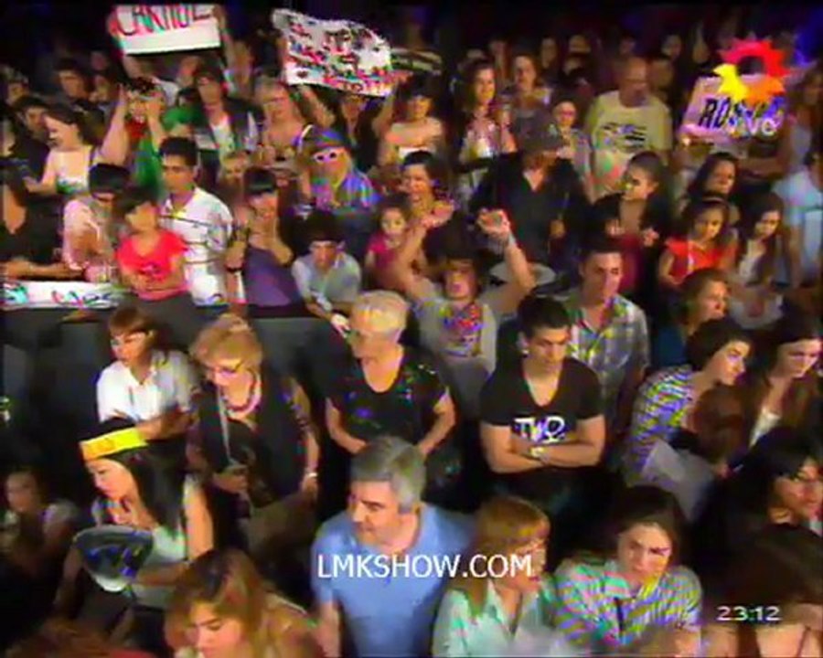 Rito vs Larissa en el aquadance