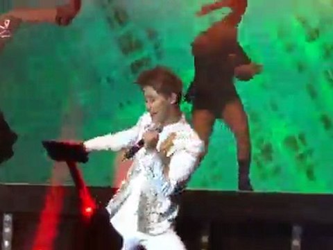 [SexyJJ]20111106 JYJ World tour in Berlin Be My Girl