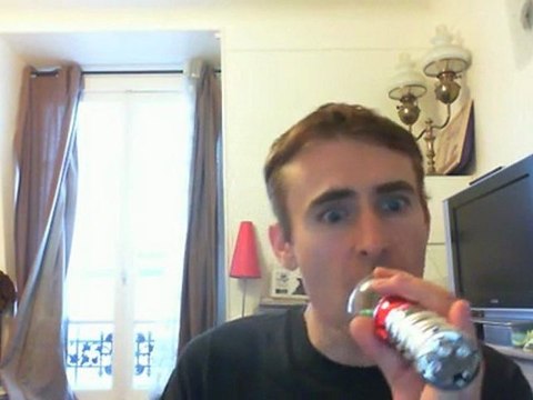 Wiwi égratigne sweat de Bow Wow & Lil Wayne