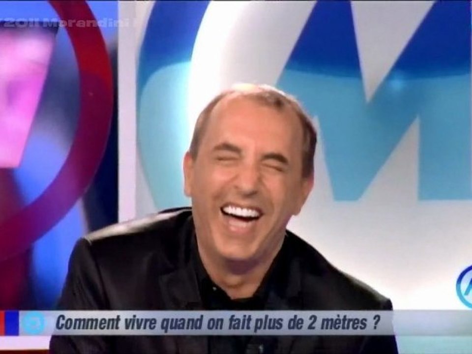 Questions bêtes et blague pourrie envers l'invité (03/06/2011)
