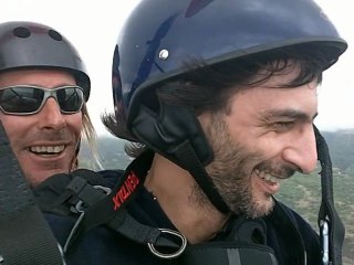 Vol au dessus d'un nid de Papangue ...