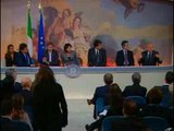 Governo - Fitto e il Commissario europeo Hahn con i Presidenti delle Regioni