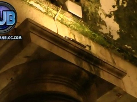 Napoli - Piazza Plebiscito, il degrado del colonnato